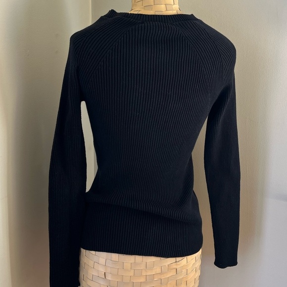 Boden Ribbed Long Sleeve Crewneck Sweater - Picture 4 of 7